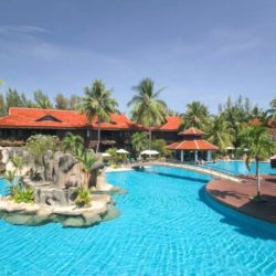 Cascade-Pool-Overview-Meritus-Pelangi-Beach-Langkawi-Malaysia