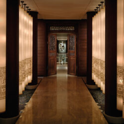 Spa Lantern Corridor - Peninsula Bangkok