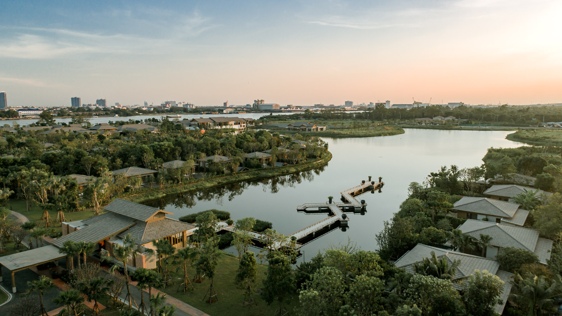 RAKxa Wellness & Medical Retreat, Bangkok, Thailand
