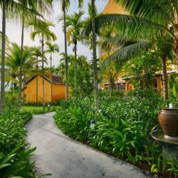 Garden Path - La Siesta Hoi An Resort