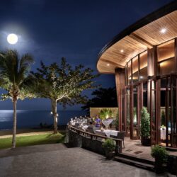 Restaurant Night - Khanom Beach Resort & Spa, Thailand